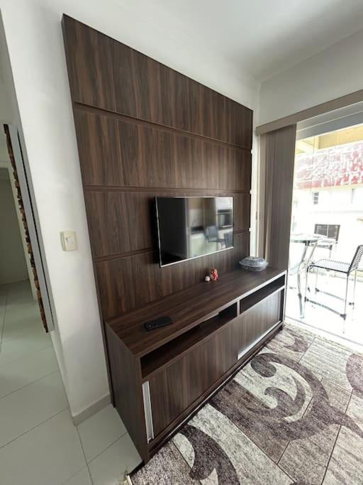 Itagua Com Ar, Churrasqueira E 2 Vagas Apartment Ubatuba